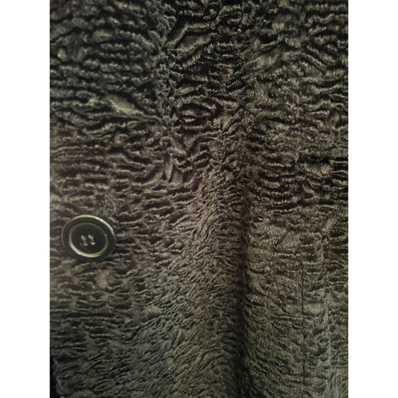 Women's PORTRAIT Black Faux Fur Coat with Red Lining, Size M - Picture 9 of 12